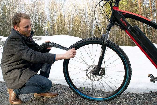 Das Bild zeigt einen Fahrradschuh.